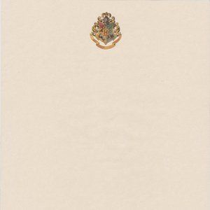 Official Hogwarts Parchment Paper (The Wizarding World of Harry Potter, Universa